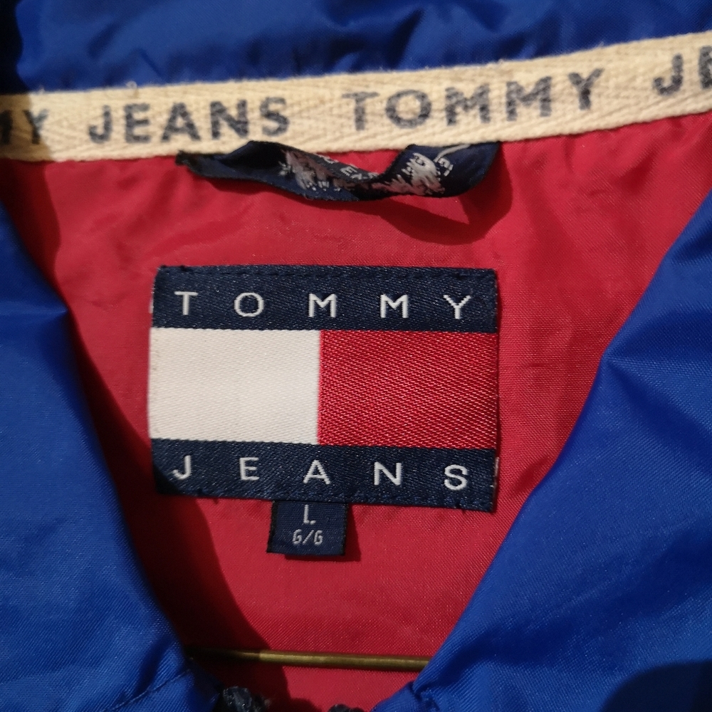 Tommy Jeans - Picture 4 of 5